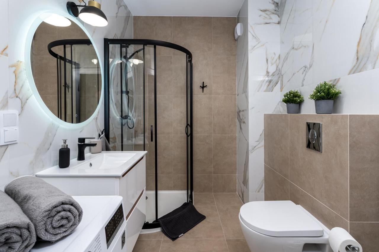 Dabska Street Krakow - Luxury Apartments ภายนอก รูปภาพ